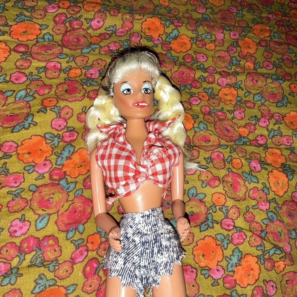 Vintage Arsenic & Apple Pie Trailer Trash Collectable Doll 90s